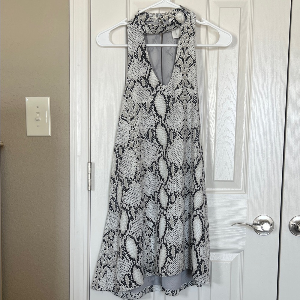 Snakeskin Print Sleeveless Dress w/Keyhole